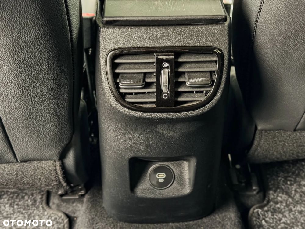 Kia Ceed 1.6 GDI PHEV Business Line DCT - 32
