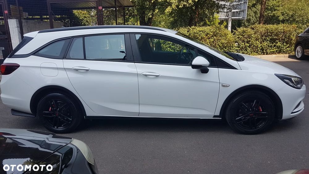 Opel Astra 1.4 T Dynamic - 33