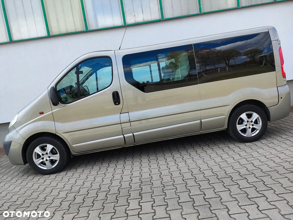 Opel Vivaro brygadówka long - 9