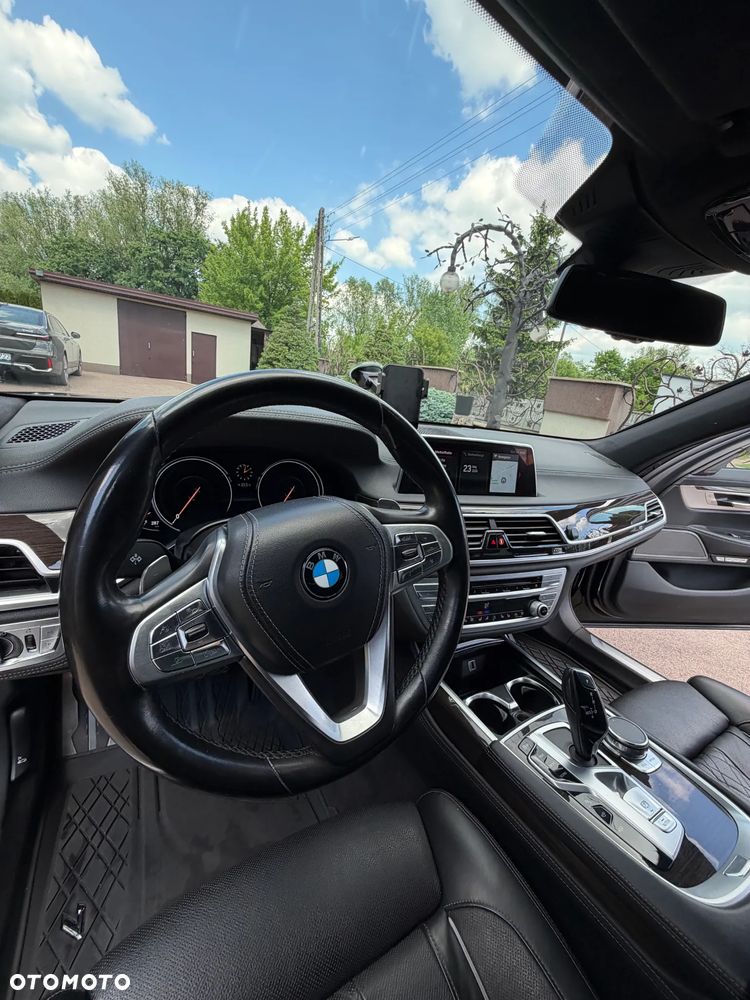 BMW Seria 7 740Ld xDrive - 18