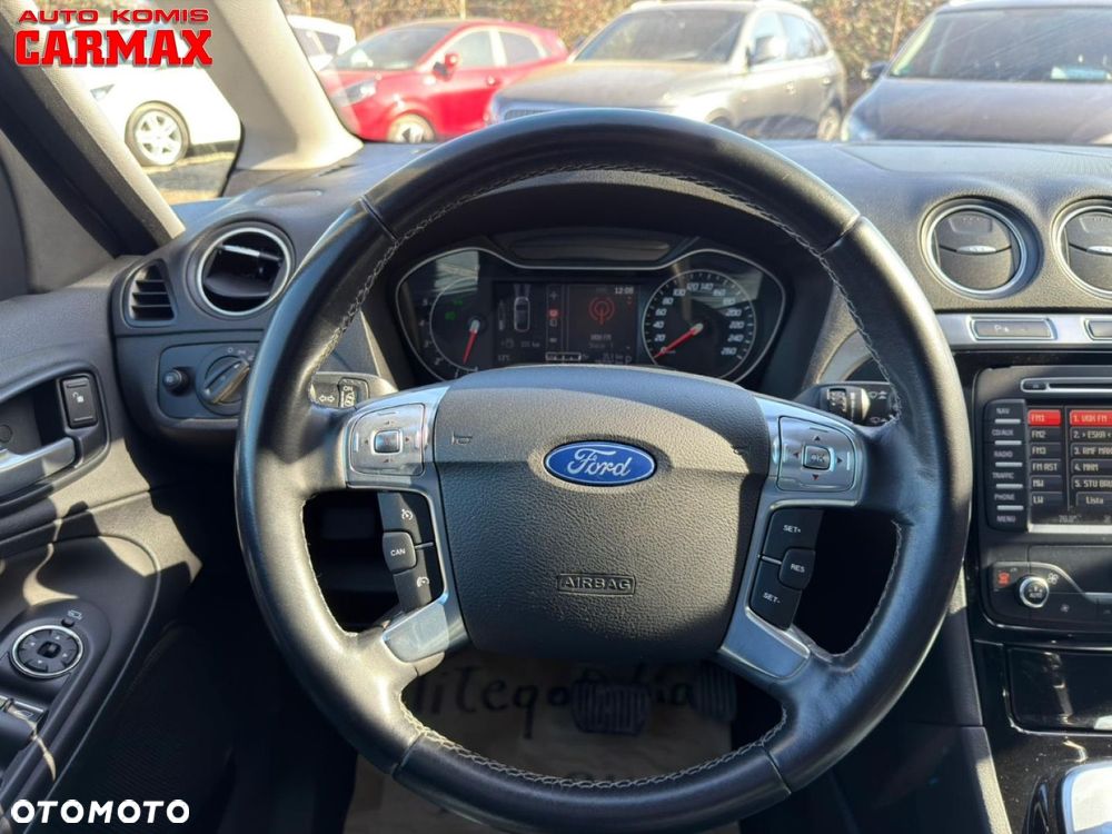 Ford S-Max - 28