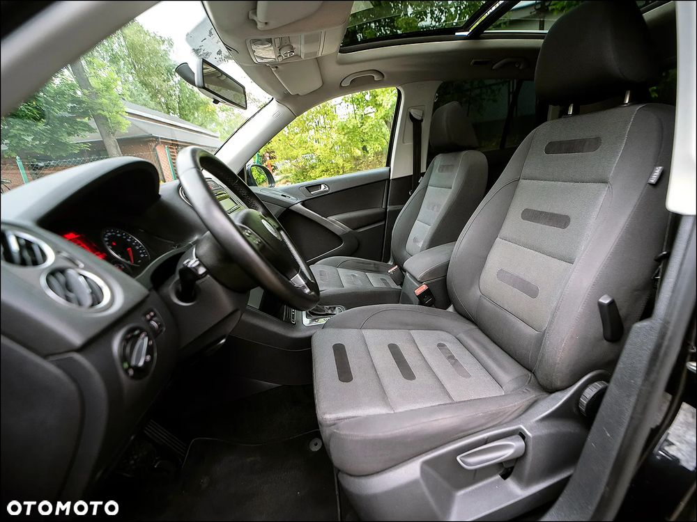 Volkswagen Tiguan - 32
