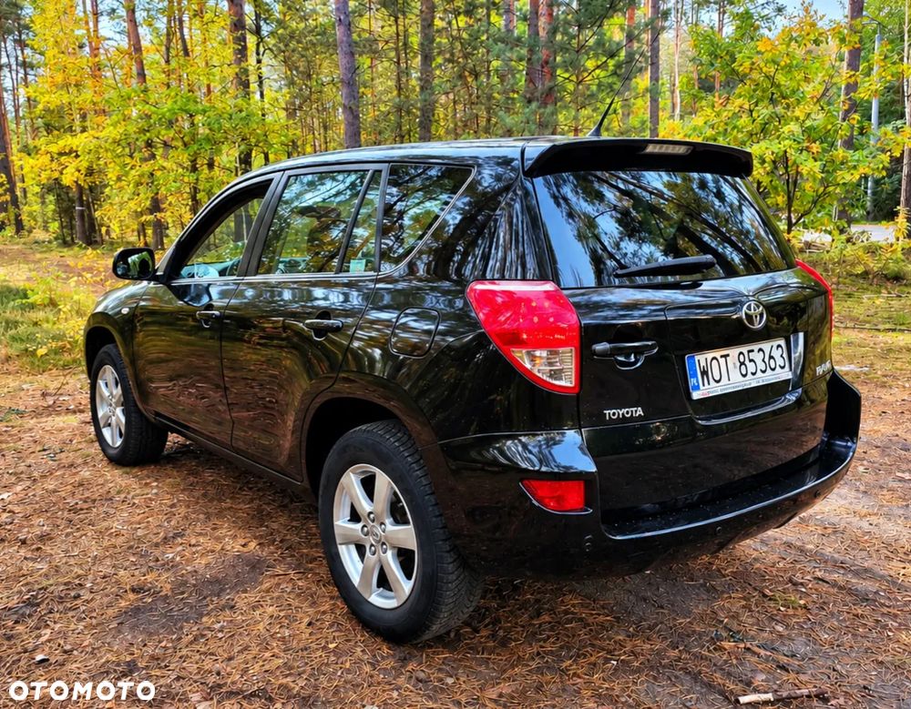 Toyota Rav4 2008 photo 2