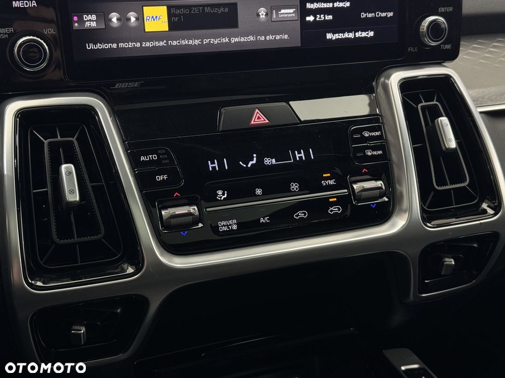Kia Sorento - 27