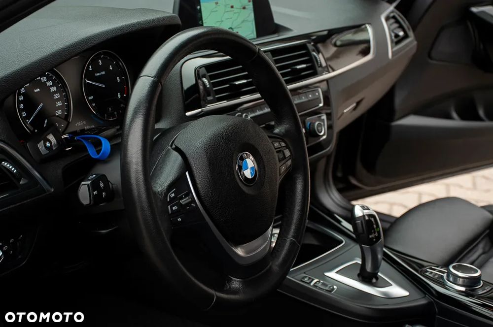 BMW Seria 1 116d EfficientDynamics Edition Sport Line - 24