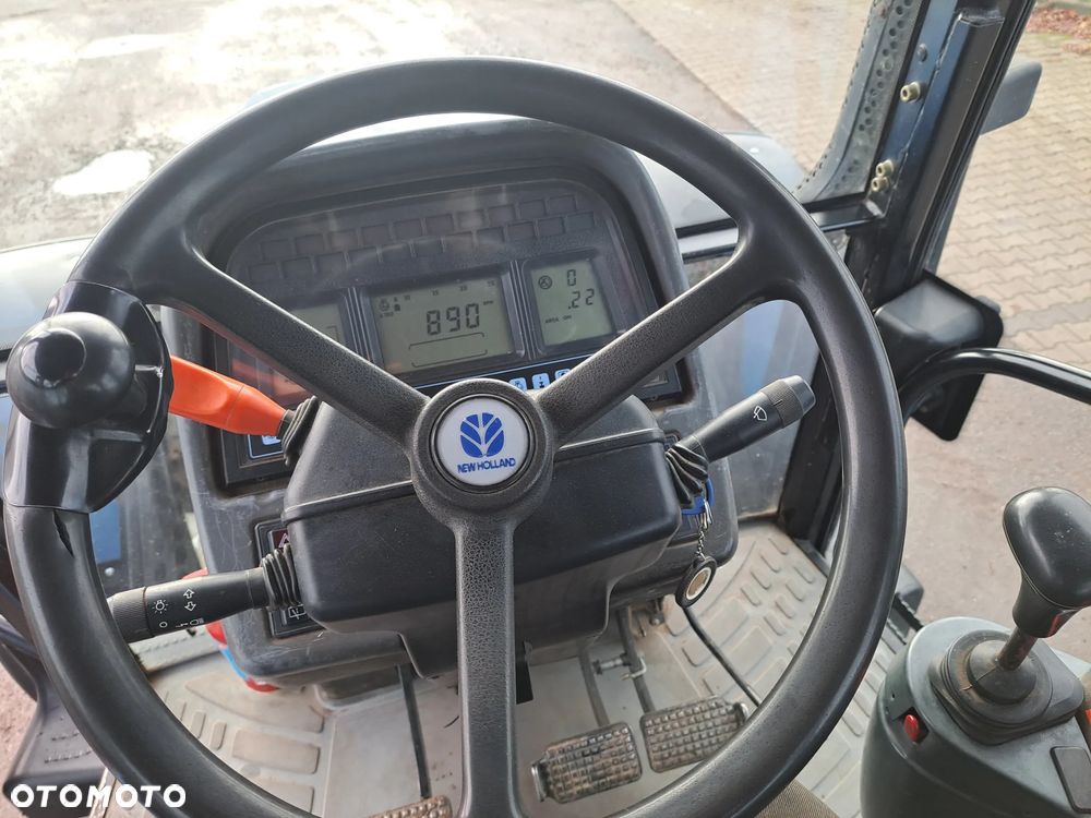 New Holland TM120 - 9
