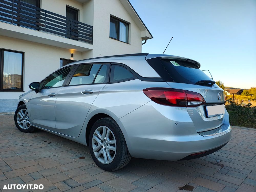 Opel Astra - 9