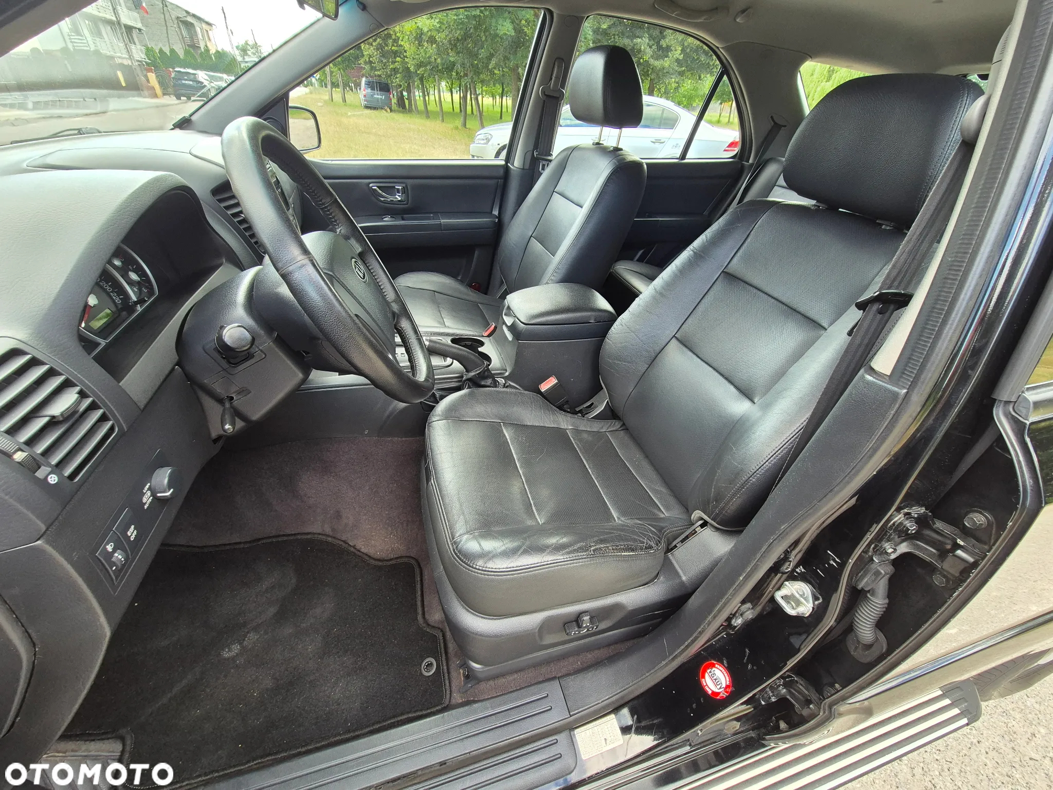 Kia Sorento 3.3 V6 EX - 28