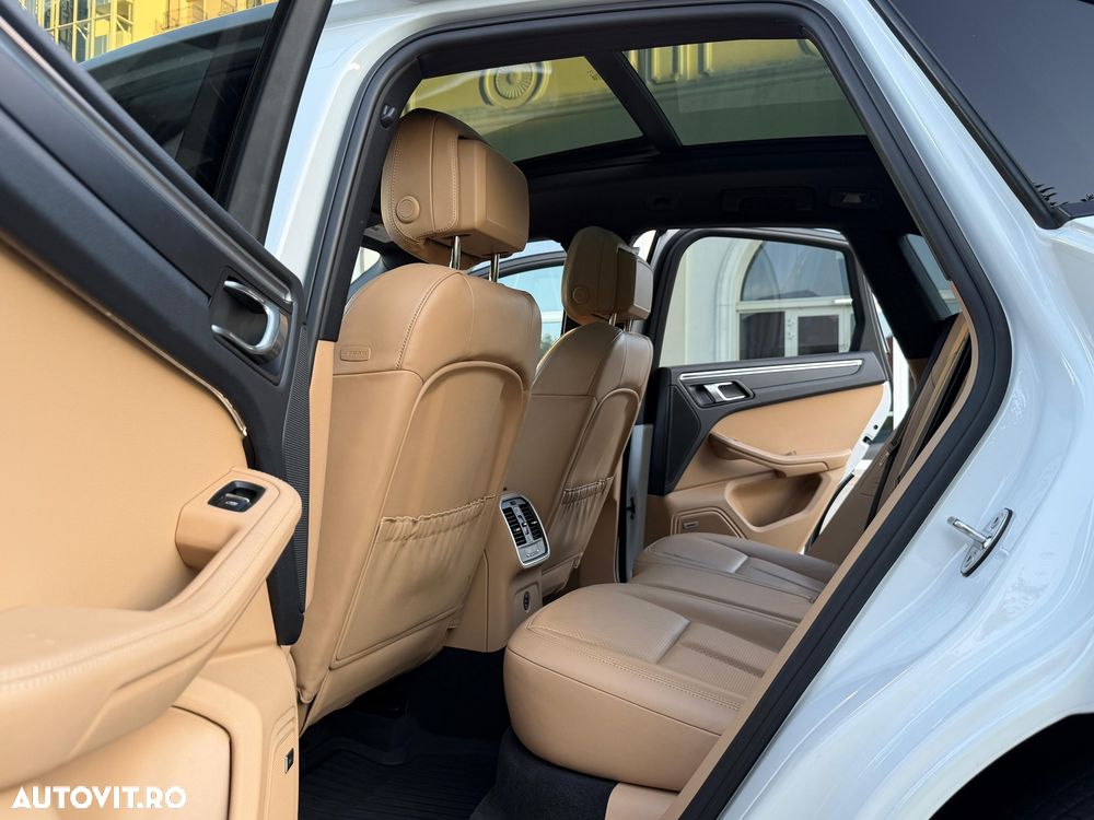 Porsche Macan Standard - 14