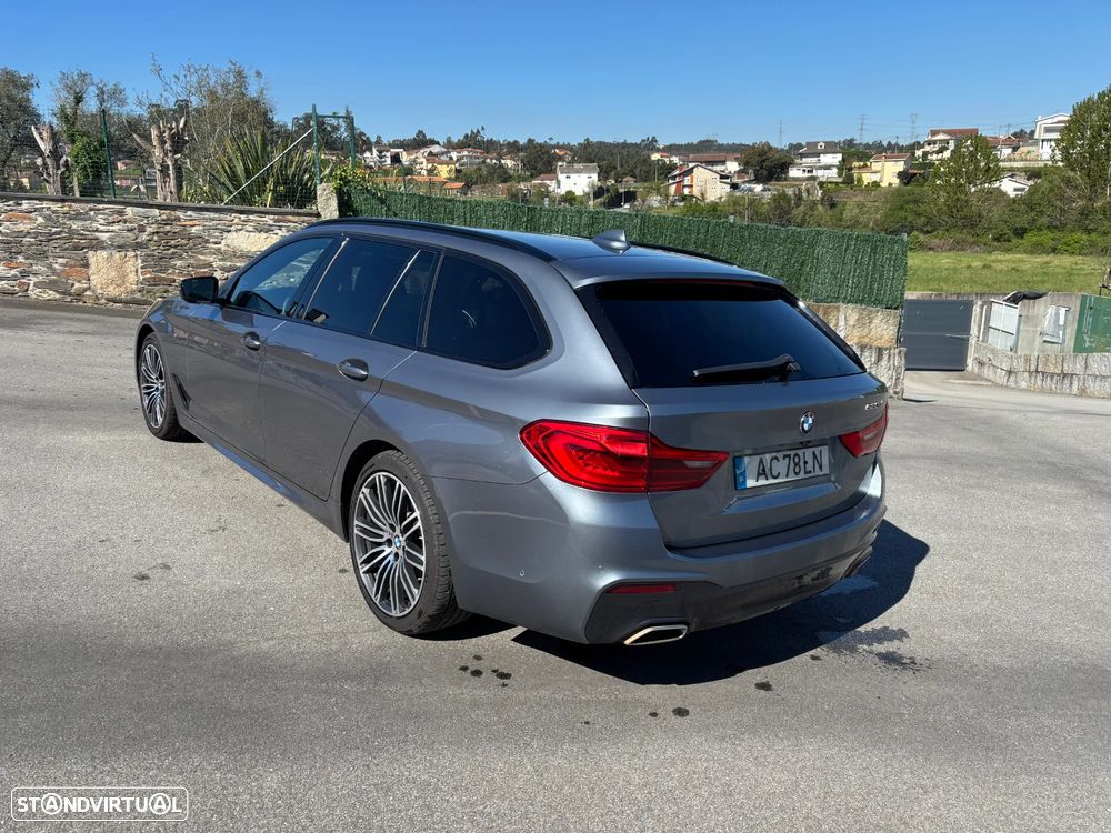 BMW 520 d Pack Desportivo M Auto - 12
