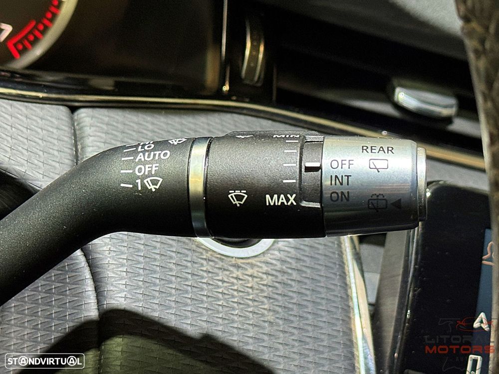 Land Rover Range Rover Evoque P300e R-Dynamic S - 26