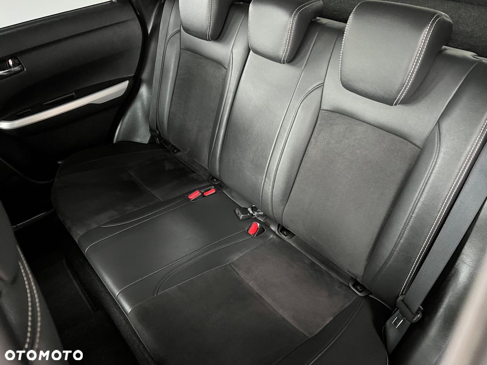 Suzuki Vitara - 24