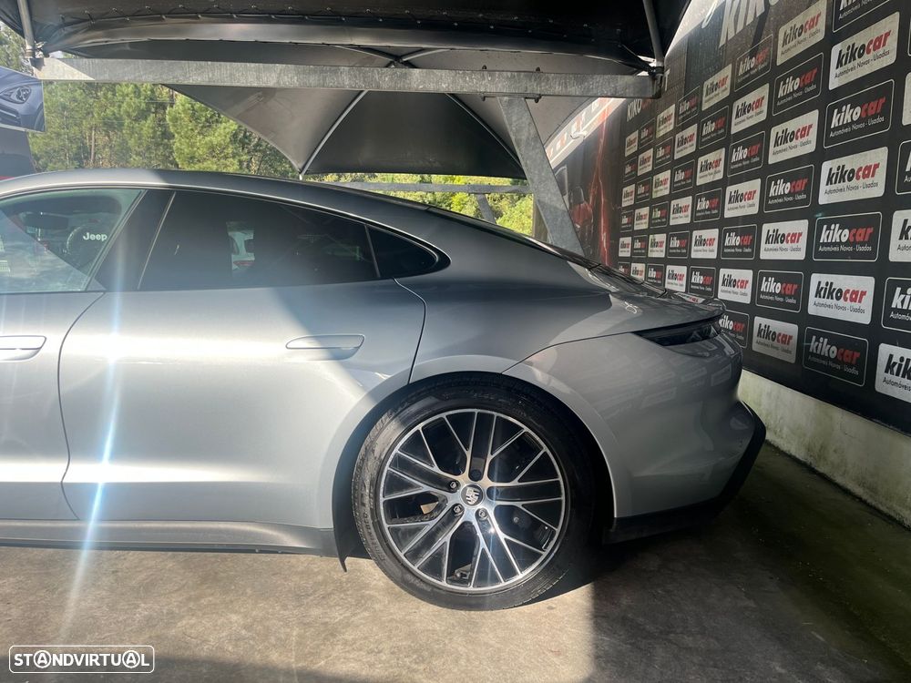 Porsche Taycan Standard - 14