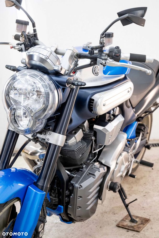 Yamaha MT - 10
