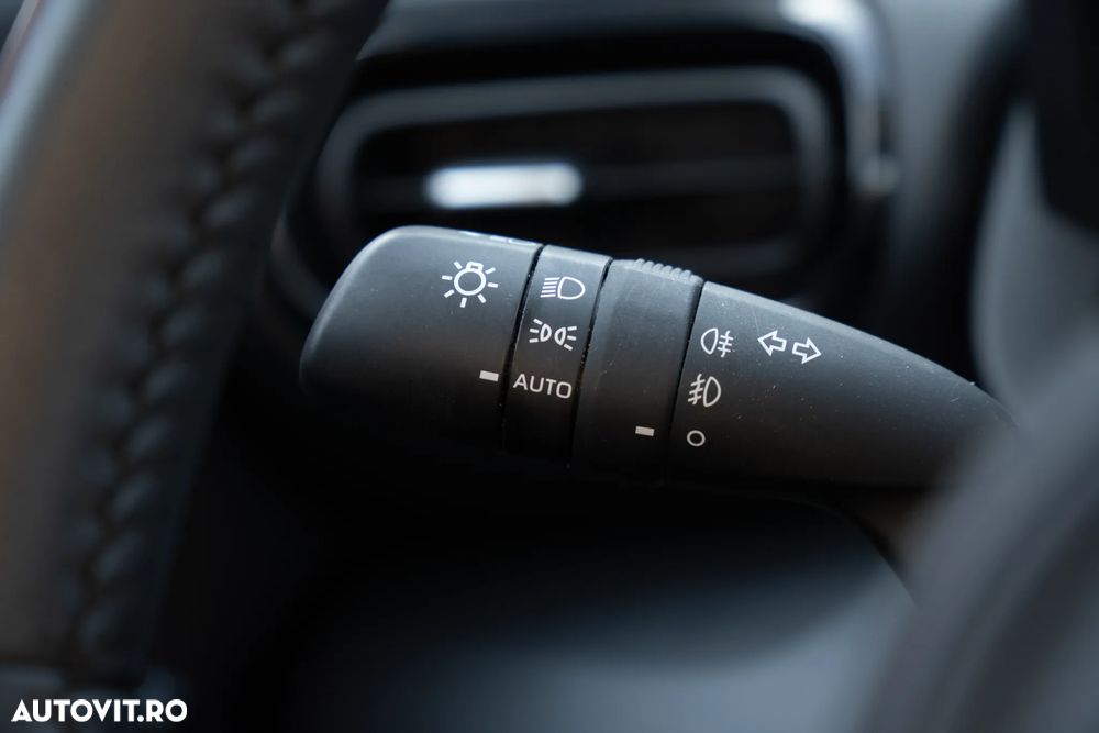 Toyota Yaris Cross 1.5 VVT-i HSD 4x2 Active - 17