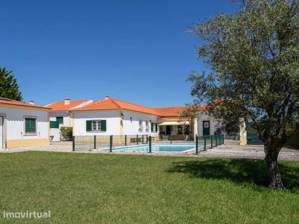 Moradia 4 quartos , jardim e piscina, 50m2 anexo, Costa de Prata - ... - Grande imagem: 5/46