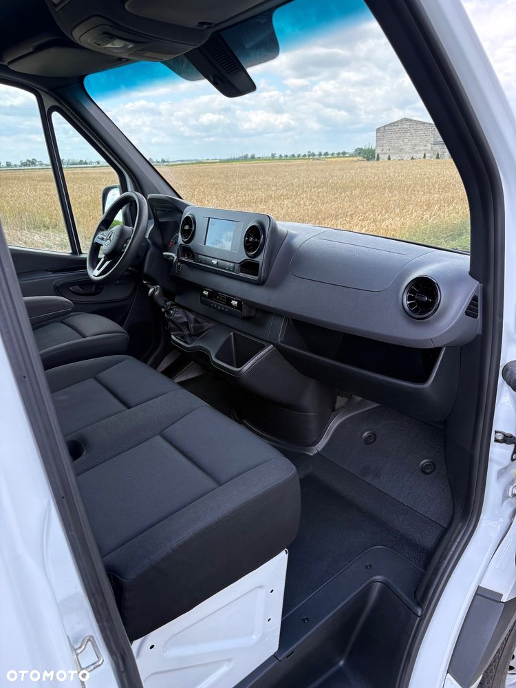 Mercedes-Benz Sprinter 316 - 18