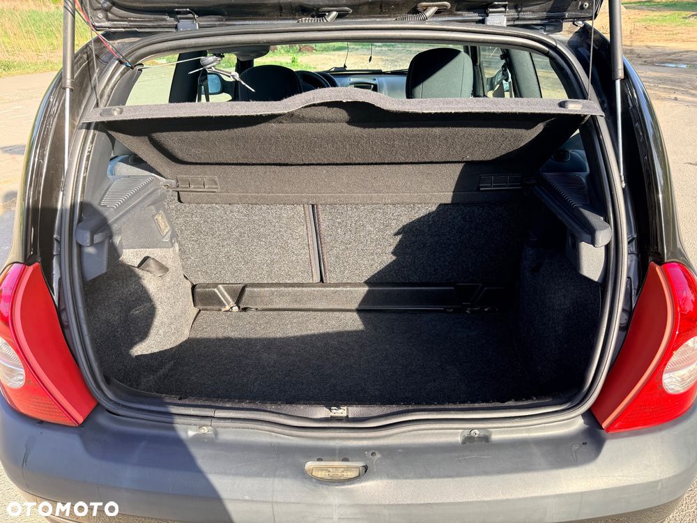 Renault Clio 1.4i RT 16V - 25