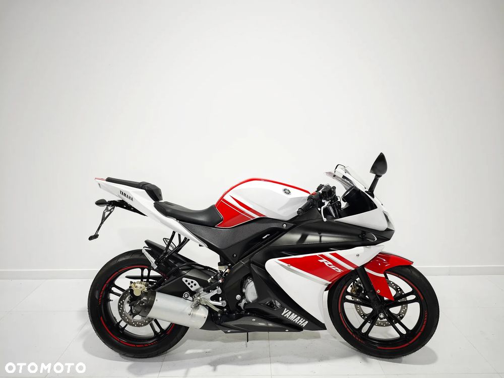 Yamaha YZF - 1