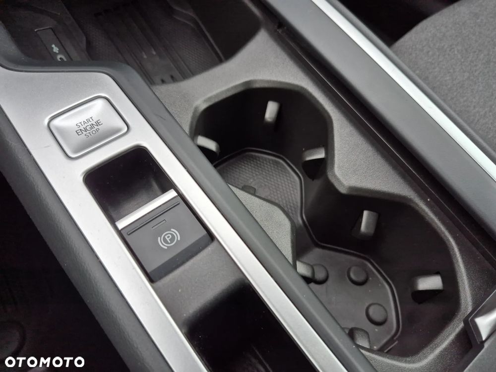 Volkswagen Passat Variant 1.5 TSI EVO Business DSG - 25