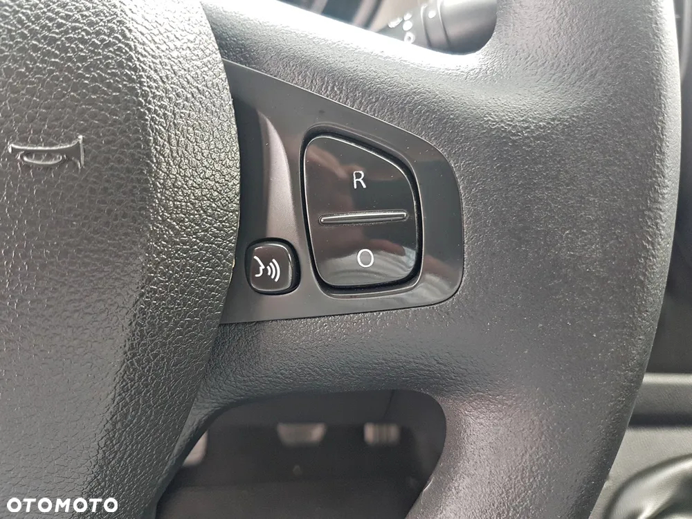 Renault TRAFIC - 18
