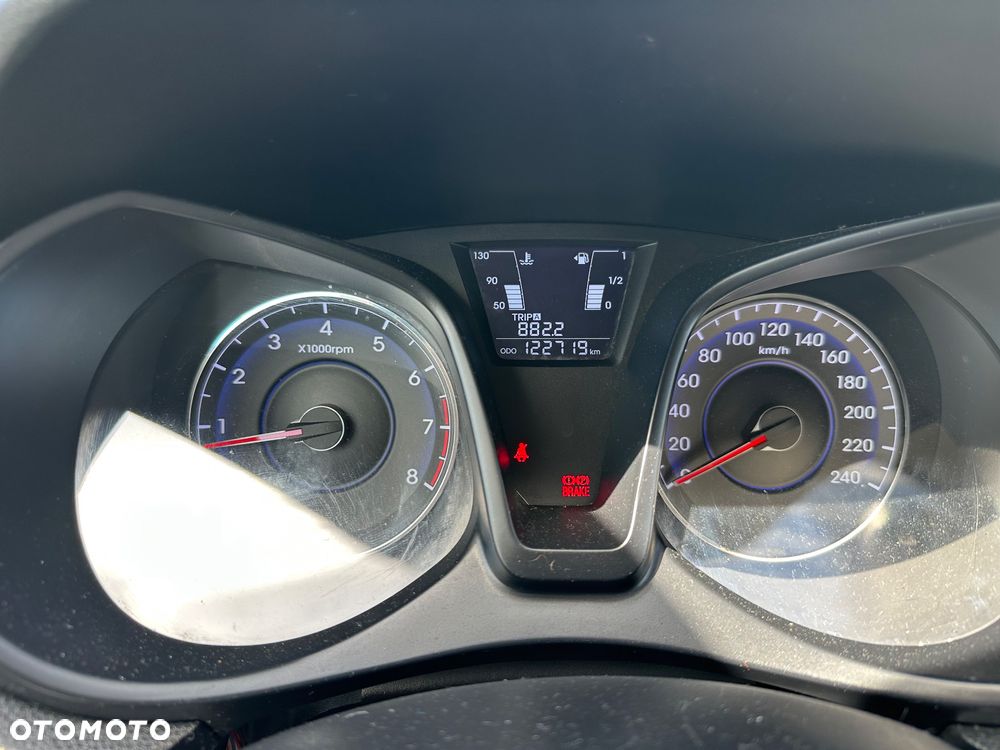 Hyundai ix20 - 12