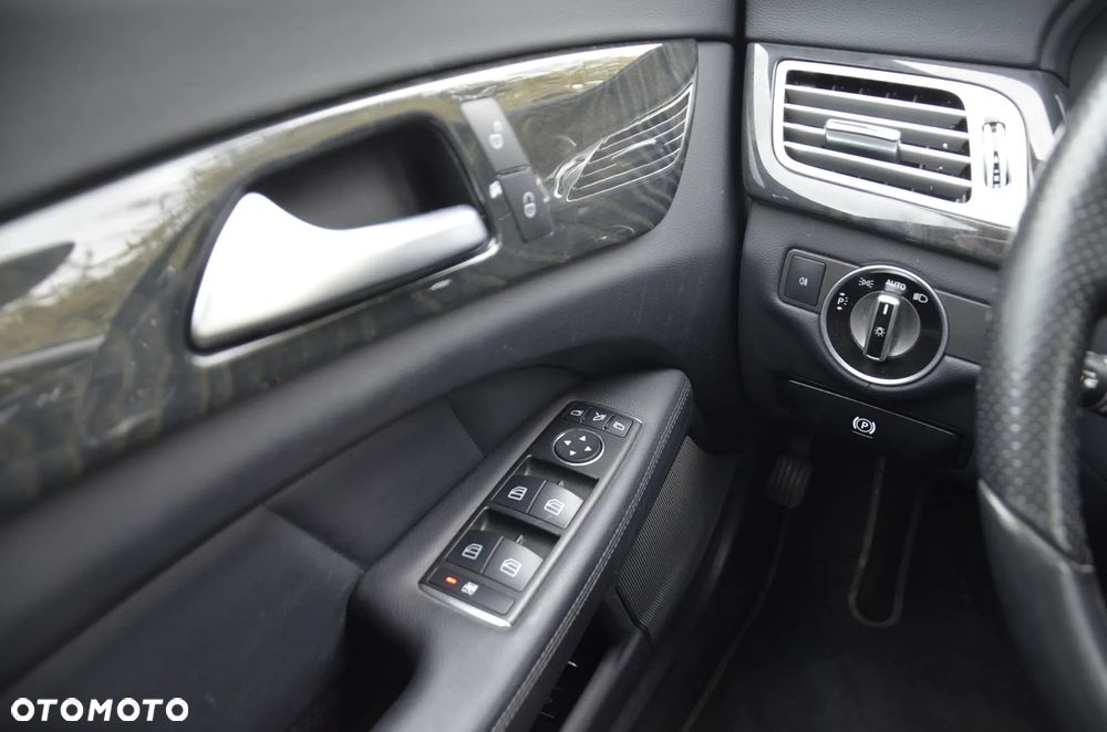 Mercedes-Benz CLS 250 d 9G-TRONIC Final Edition - 27
