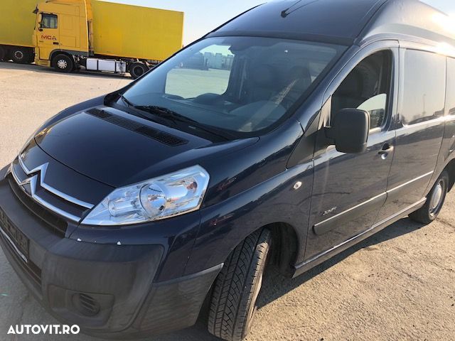 Dezmembrez Citroen Jumpy - 1