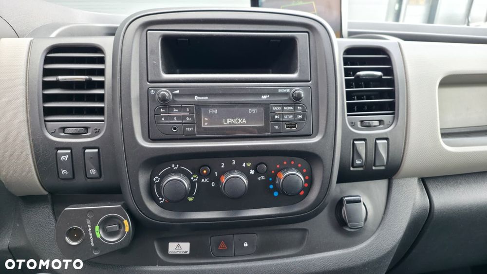 Renault TRAFIC - 25