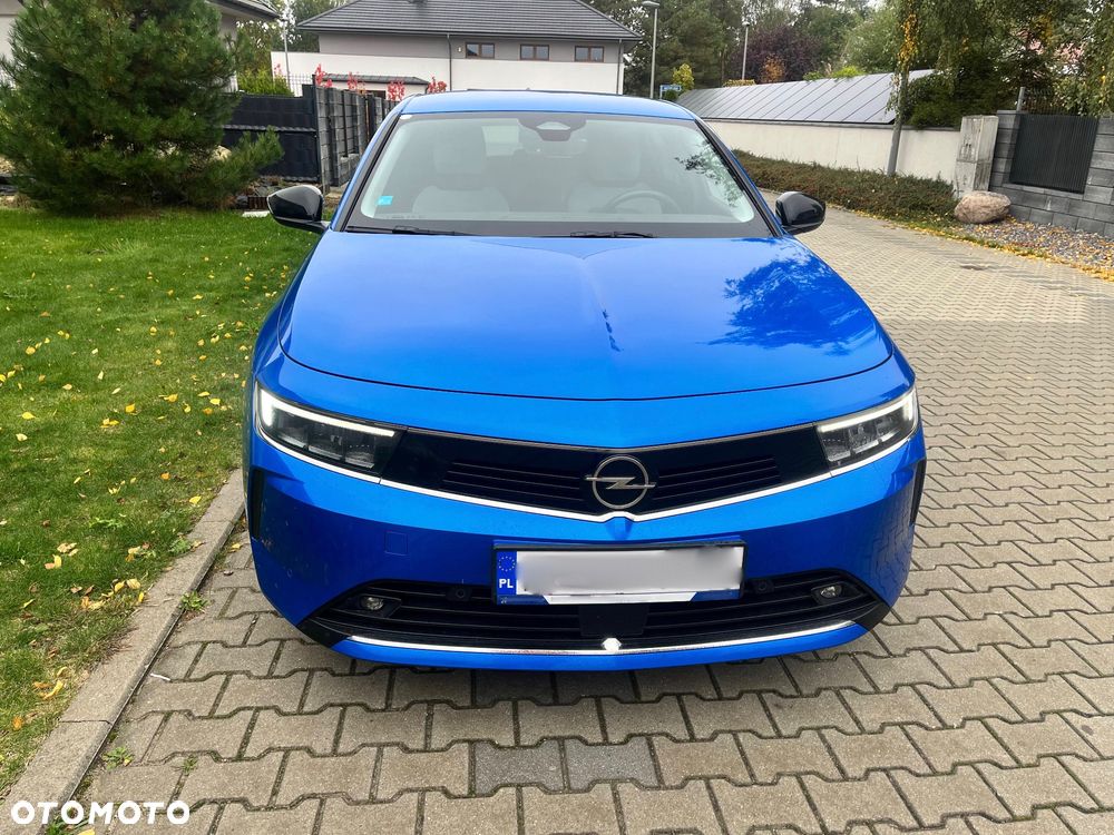 Opel Astra VI 1.2 T Elegance S&S - 3