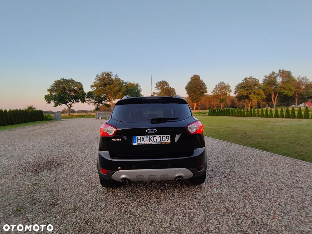 Ford Kuga - 24