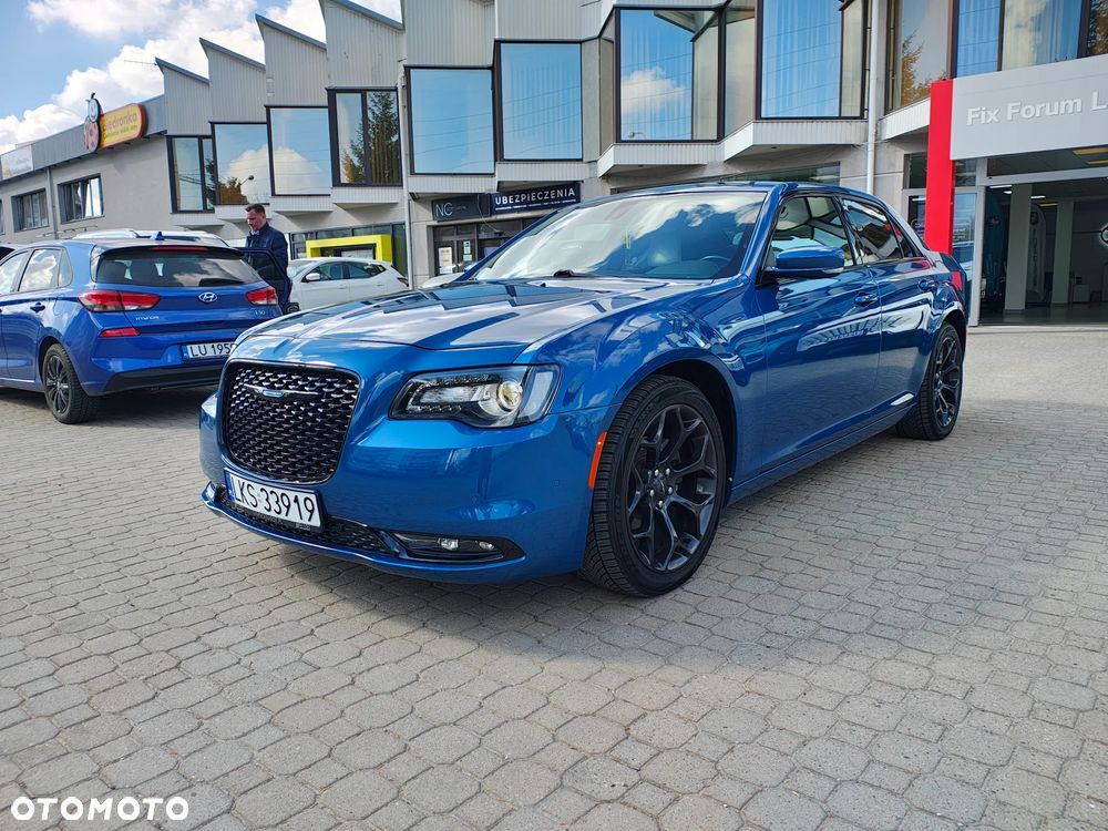 Chrysler 300s - 14