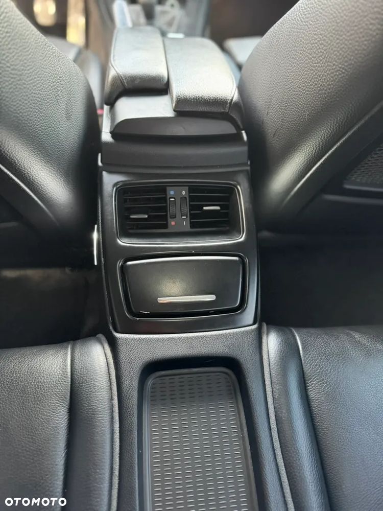 BMW Seria 3 320d - 14