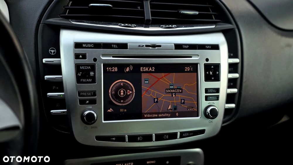 Lancia Delta 1.8 T-Jet Platino Sportronic - 16