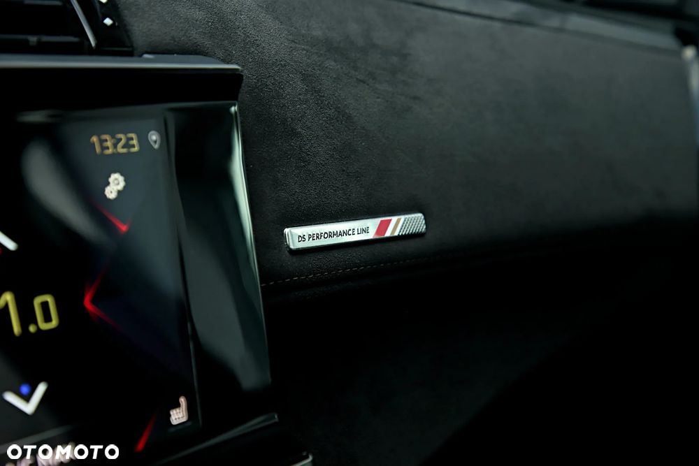 DS Automobiles DS 7 Crossback 1.6 PureTech Performance Line + - 33