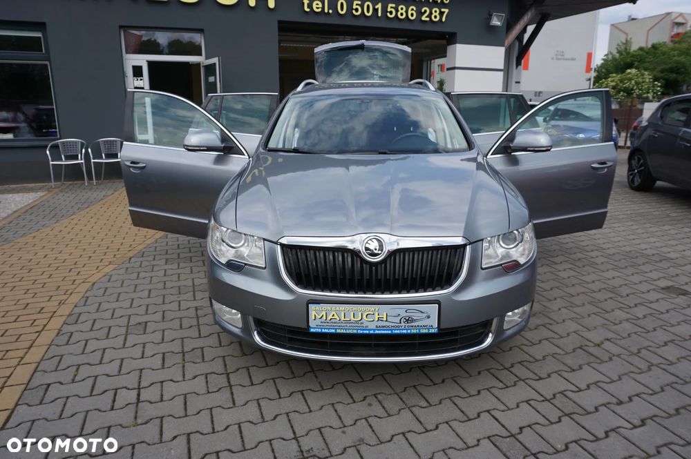 Skoda Superb 2.0 TDI DSG FAMILY - 15