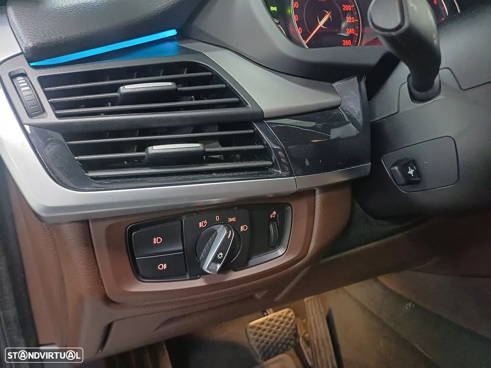 BMW X5 25 d sDrive Comfort 7L - 28