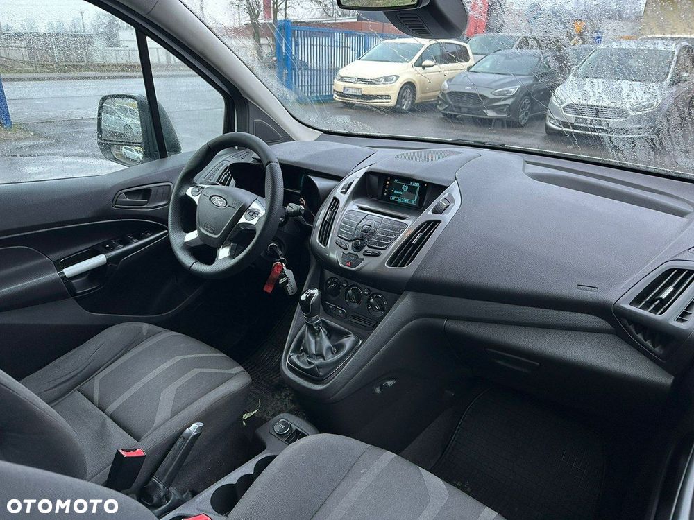 Ford Tourneo Connect - 10