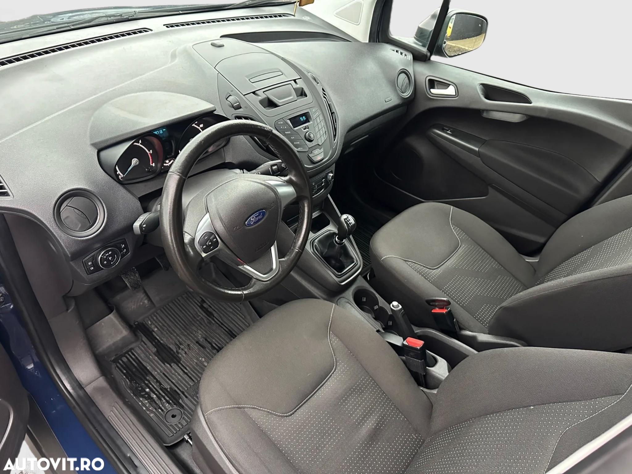 Ford Transit Courier 1.5 TDCi L1 Kombi Commercial Ambiente - 7