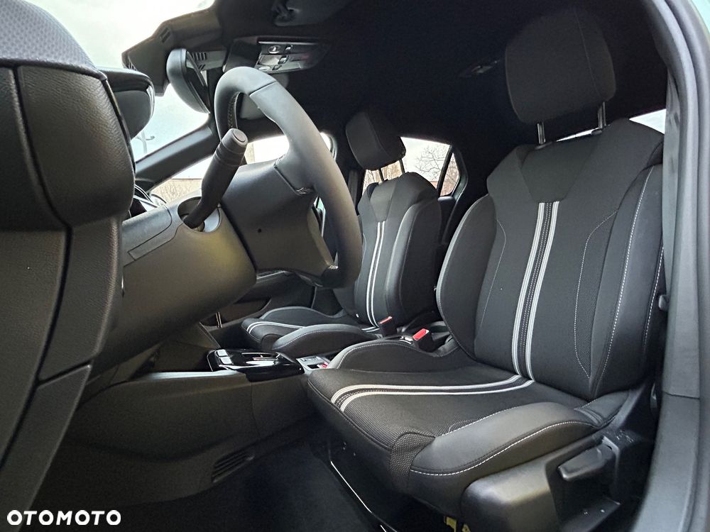 Opel Corsa 1.2 T mHEV Yes 2025 eDCT - 16