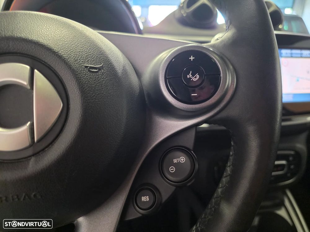 Smart ForTwo Coupé EQ passion - 23