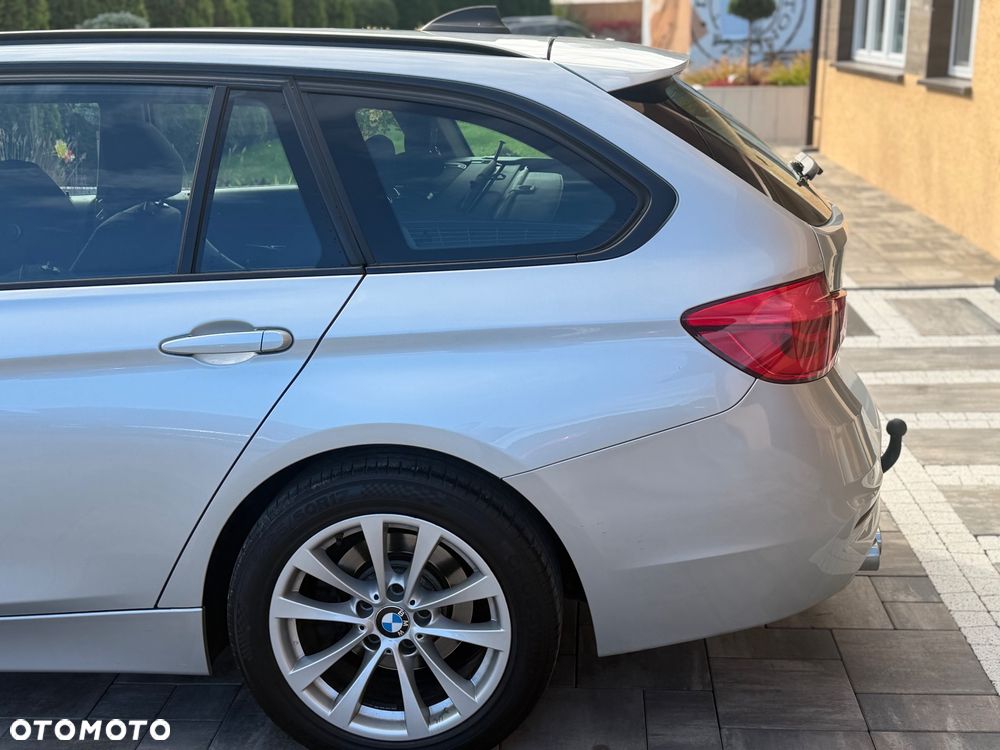 BMW Seria 3 320d Edition Luxury Line Purity - 21