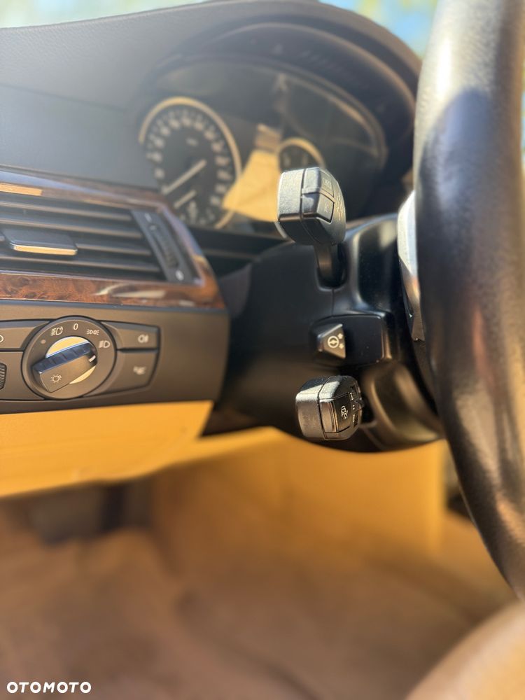 BMW Seria 5 530d Touring Edition Exclusive - 19