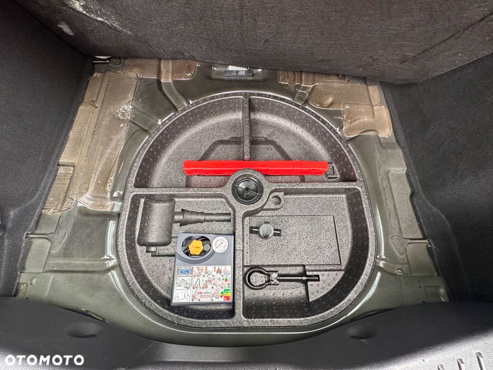 Ford Focus 2.0 TDCi Titanium - 17