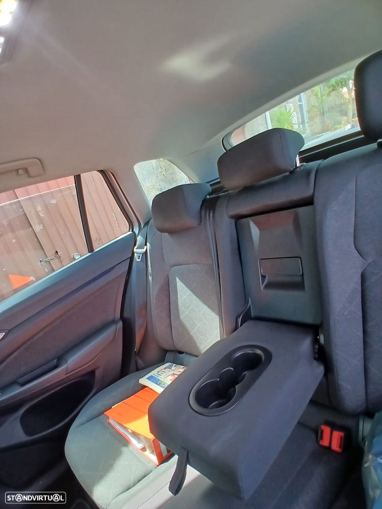 VW Golf Variant 2.0 TDi - 12