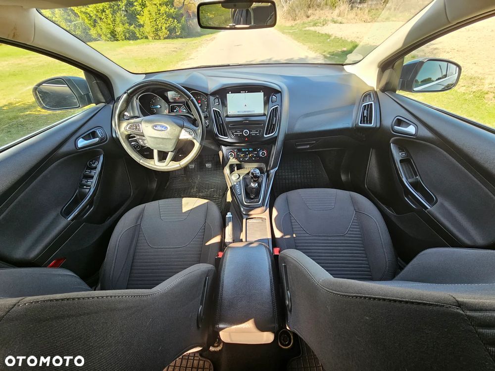 Ford Focus - 6