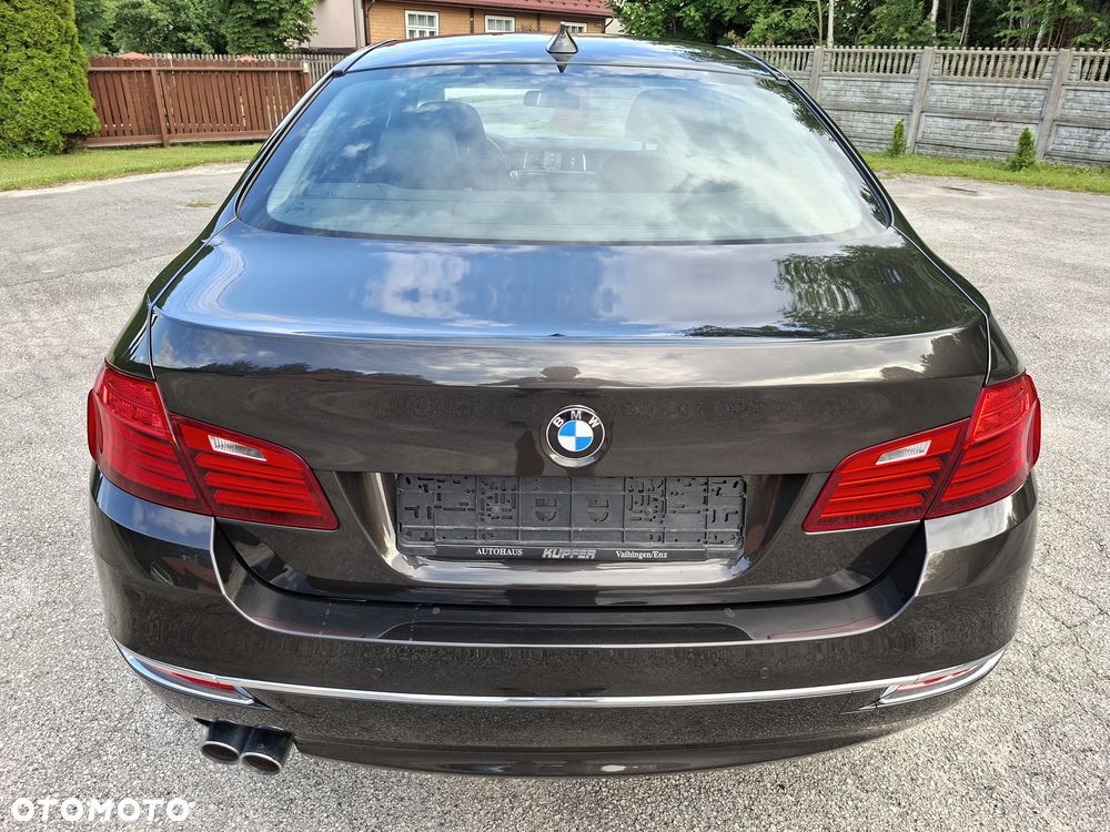 BMW Seria 5 520d xDrive Luxury Line - 7