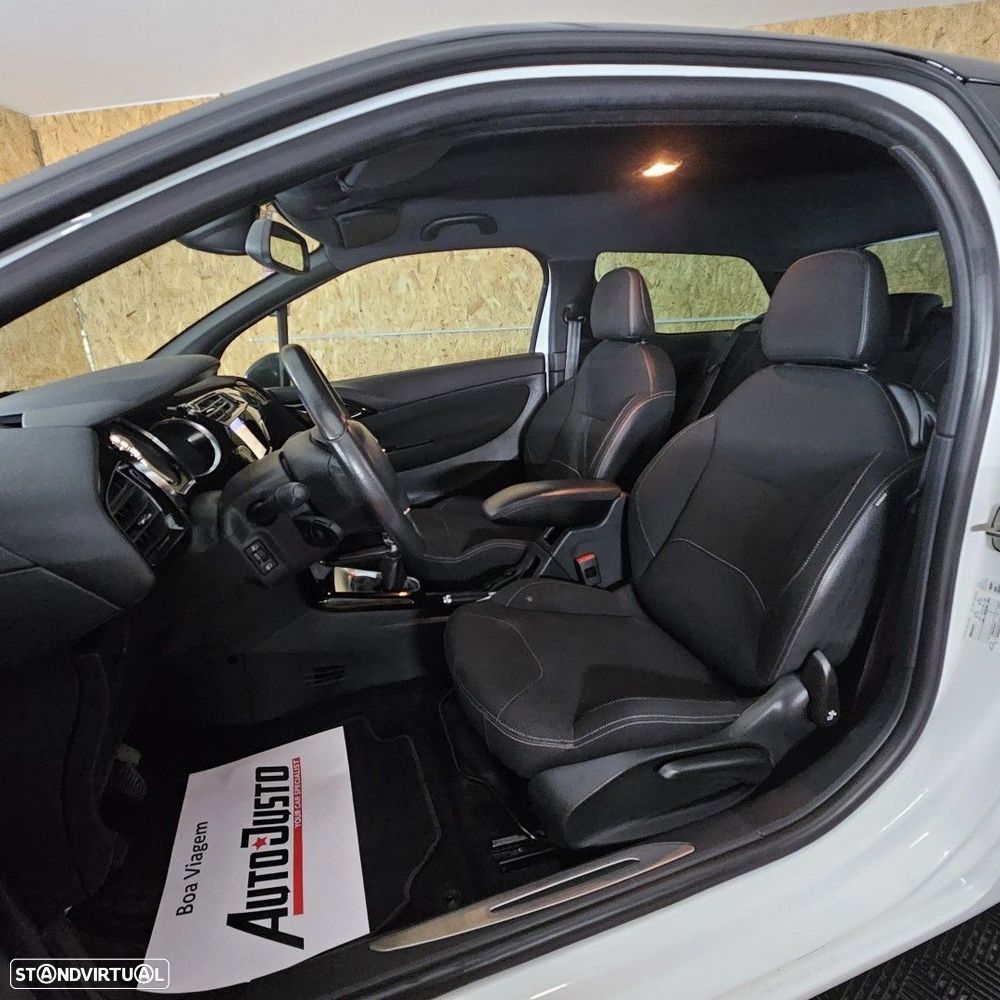 Citroën DS3 1.2 VTi So Chic - 9