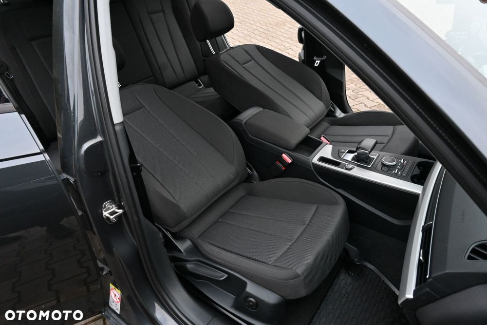 Audi A4 Avant 2.0 TDI Sport S tronic - 17