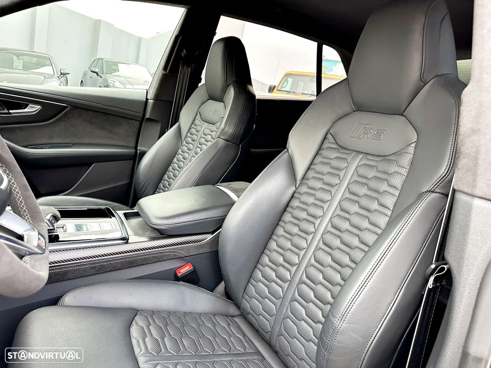 Audi RS Q8 4.0 TFSI quattro Tiptronic - 28